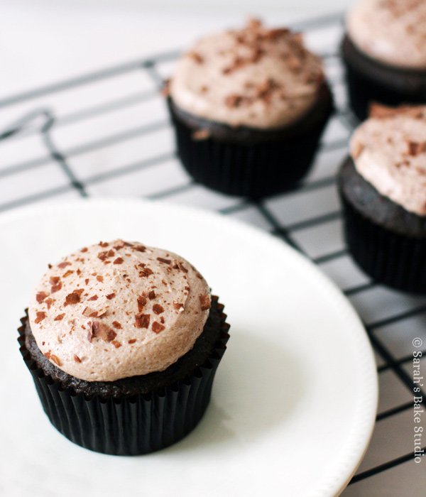 Chocolate 3 Musketeers Cupcakes