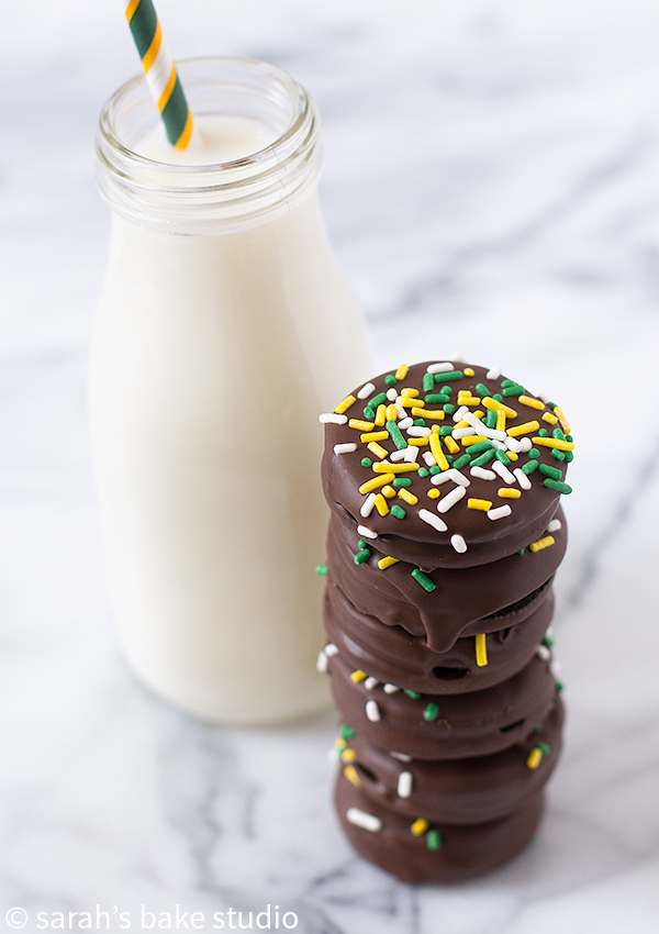 Chocolate Covered Oreo Cookies – dress up your favorite Oreo cookie with melted dark chocolate and sprinkles; your favorite Oreo cookies just got tastier! 