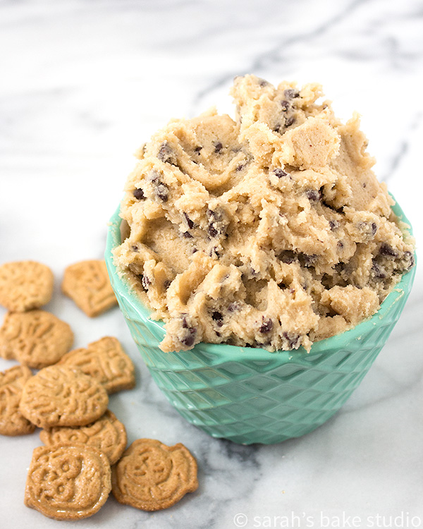 Chocolate Chip Cookie Dough Dip – your favorite edible cookie dough (minus the eggs) made into a delicious dip; perfect for dipping graham crackers, animal cookies, and apples in! Yum!