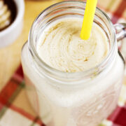 Peanut Butter and Honey Oat Smoothie.