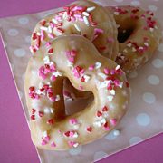 vanilla bean glazed heart doughnuts
