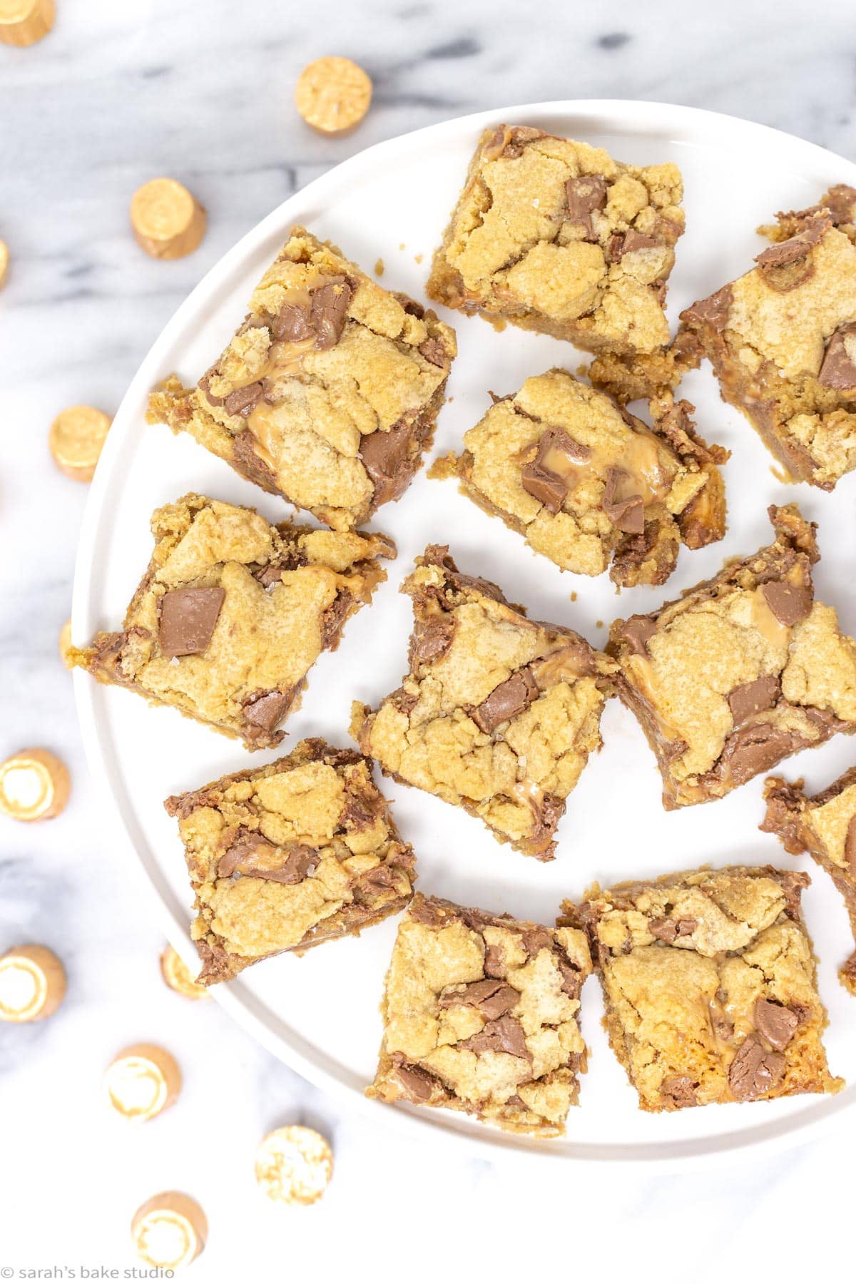 Salted Rolo Blondie Bars - soft and chewy vanilla brownies stuffed with Rolo Caramel Candies and sprinkled with coarse sea salt make these sweet and salty blondie bars magnificent.